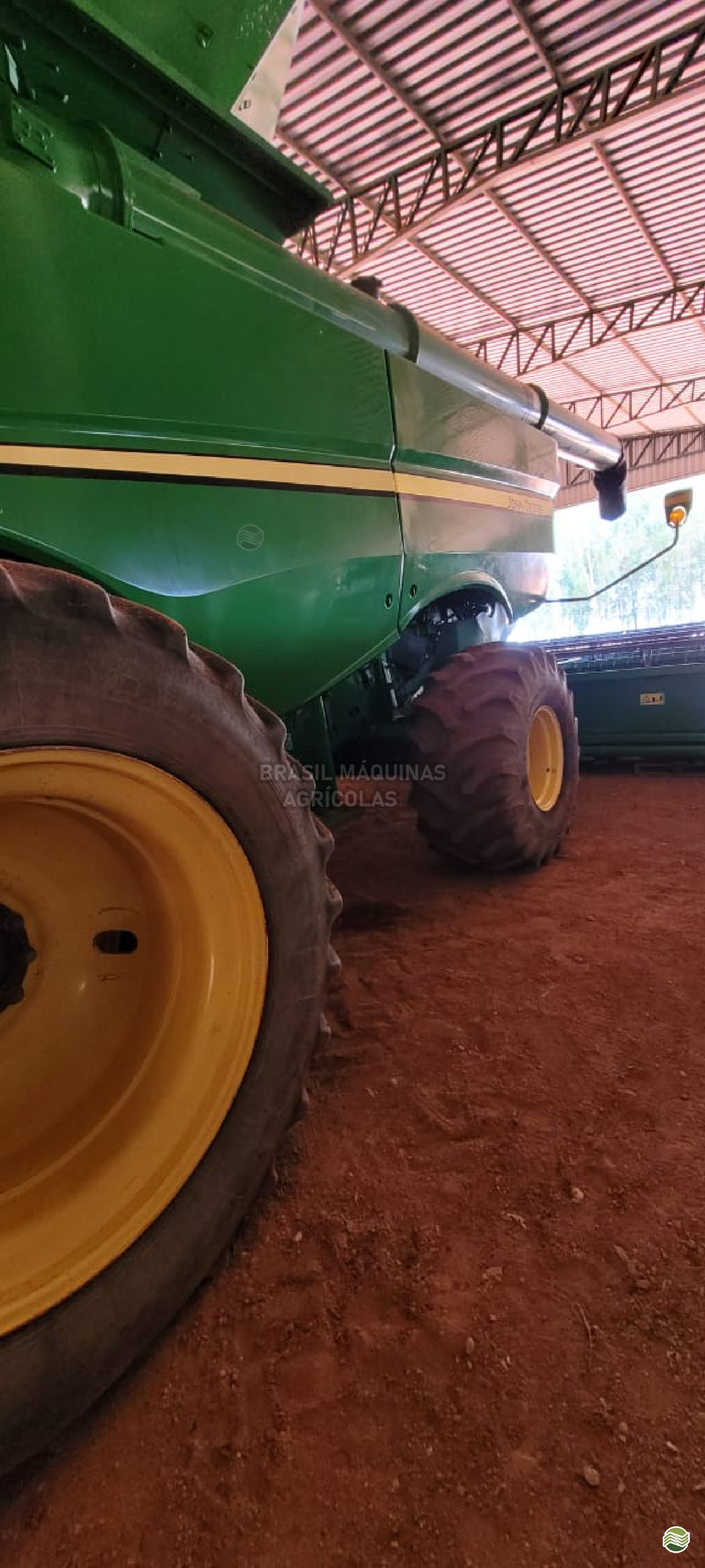 COLHEITADEIRA JOHN DEERE JOHN DEERE S670 Brasil Máquinas Agrícolas LUCAS DO RIO VERDE MATO GROSSO MT